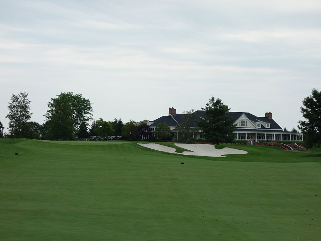 9th Hole at Atunyote Golf Club at Turning Stone (469 Yard Par 4)